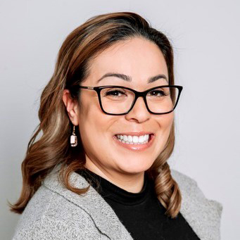 Elvia Guevara staff thumbnail